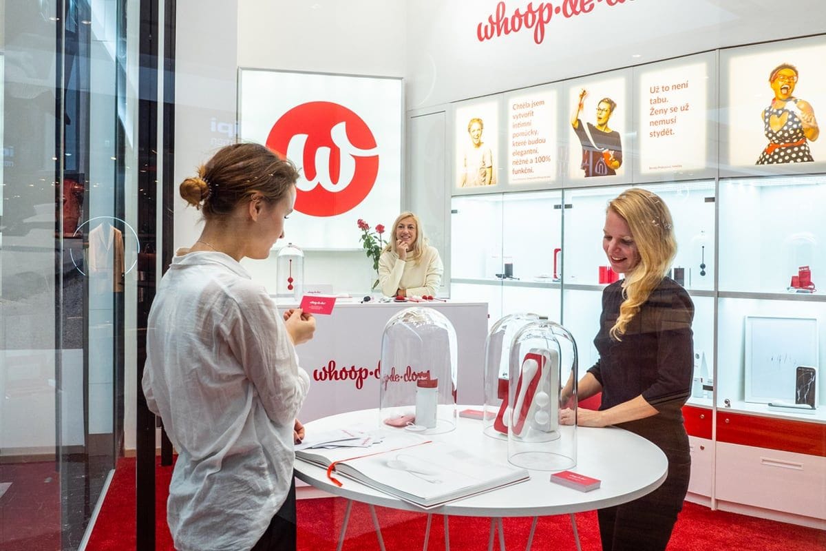 Whoop·de·doo pop-up store at OC Chodov with intimate products on display
