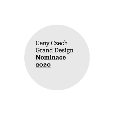 Kruhové logo s textem Ceny Czech Grand Design Nominace 2020, potvrzující nominaci produktů značky Whoop-de-doo v této prestižní designové soutěži.